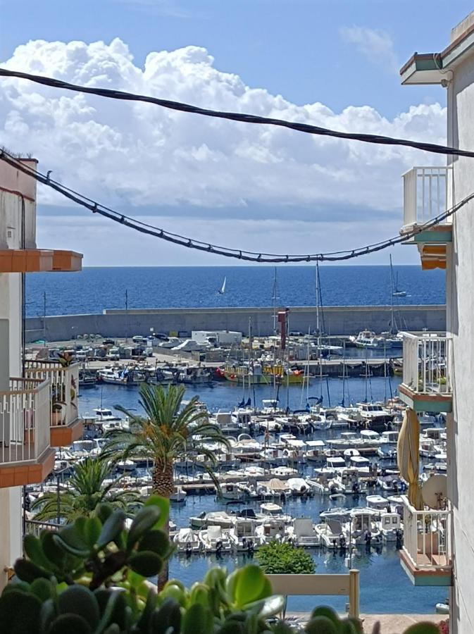 Puerto Costa Brava Apartments Бланес Екстер'єр фото