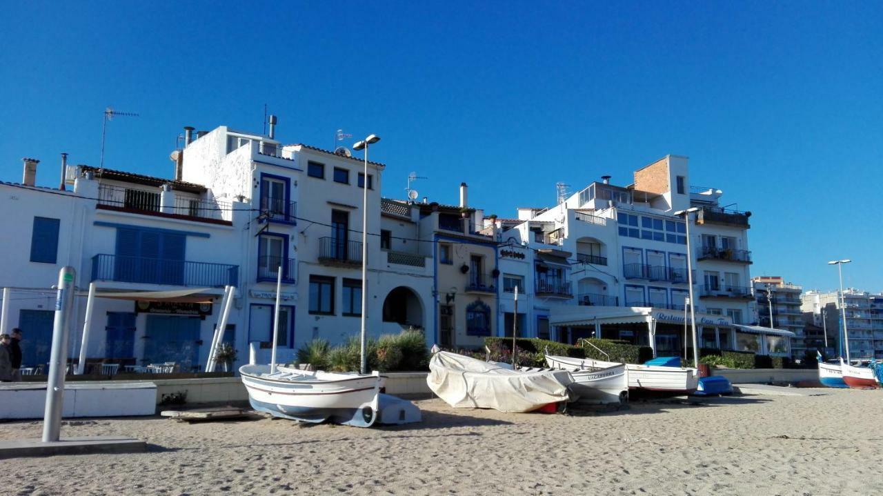Puerto Costa Brava Apartments Бланес Екстер'єр фото