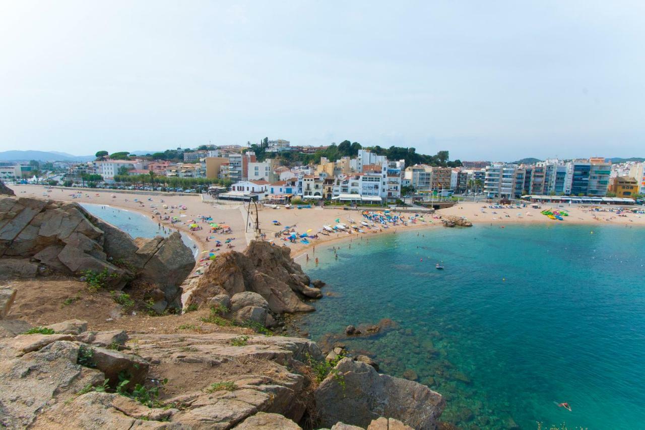 Puerto Costa Brava Apartments Бланес Екстер'єр фото